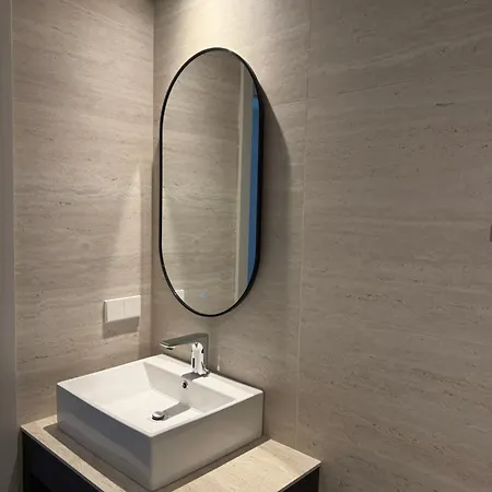Navis & Aparthotel Mandre