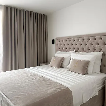 Navis & Aparthotel